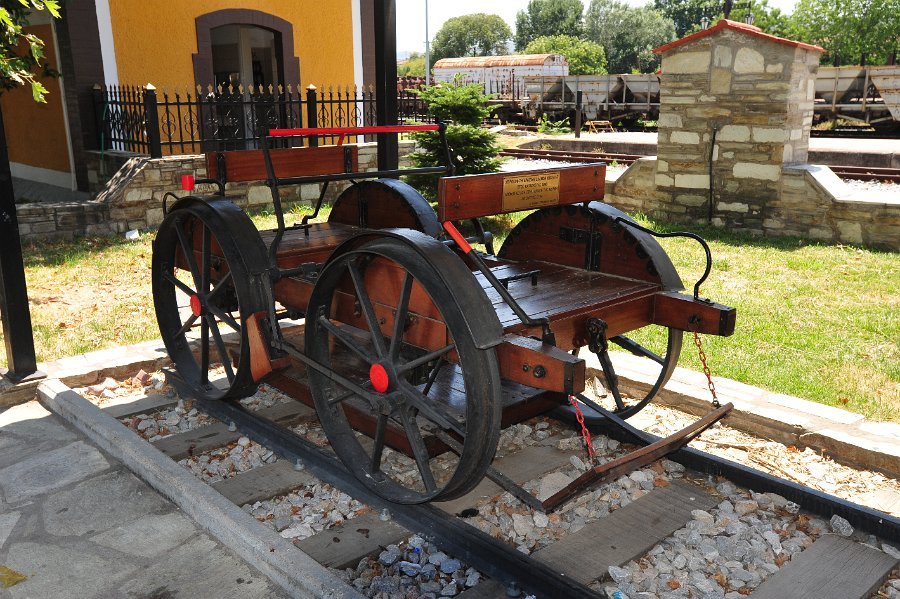 Dampflokomotiven und andere Hauptbahnhof Volos (13)